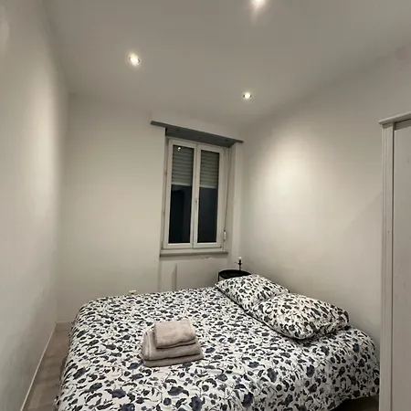 Appartement # Le 12 # Joli F2 Neuf, Centre