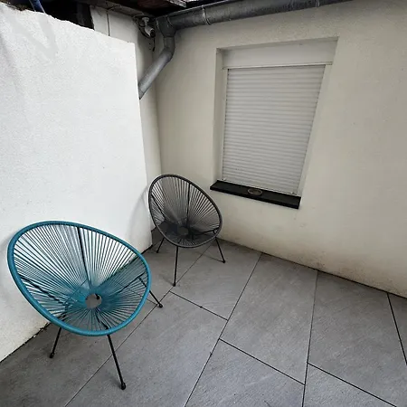 # Le 12 # Joli F2 Neuf, Centre