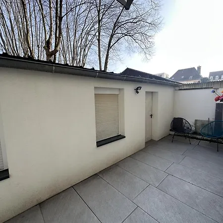 Le 12 - Joli F2 Neuf, Centre - Stationnement Gratuit * Mulhouse